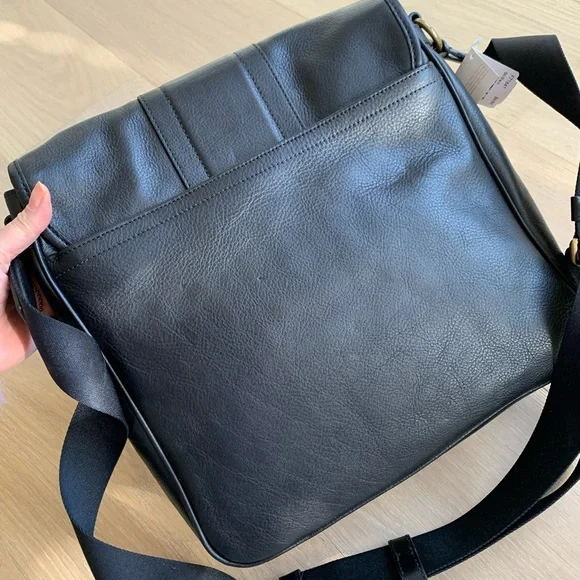 COACH Shoulder Bag Coach F71641 Heritage Map Bag In Bombe Leather Heritage NWT